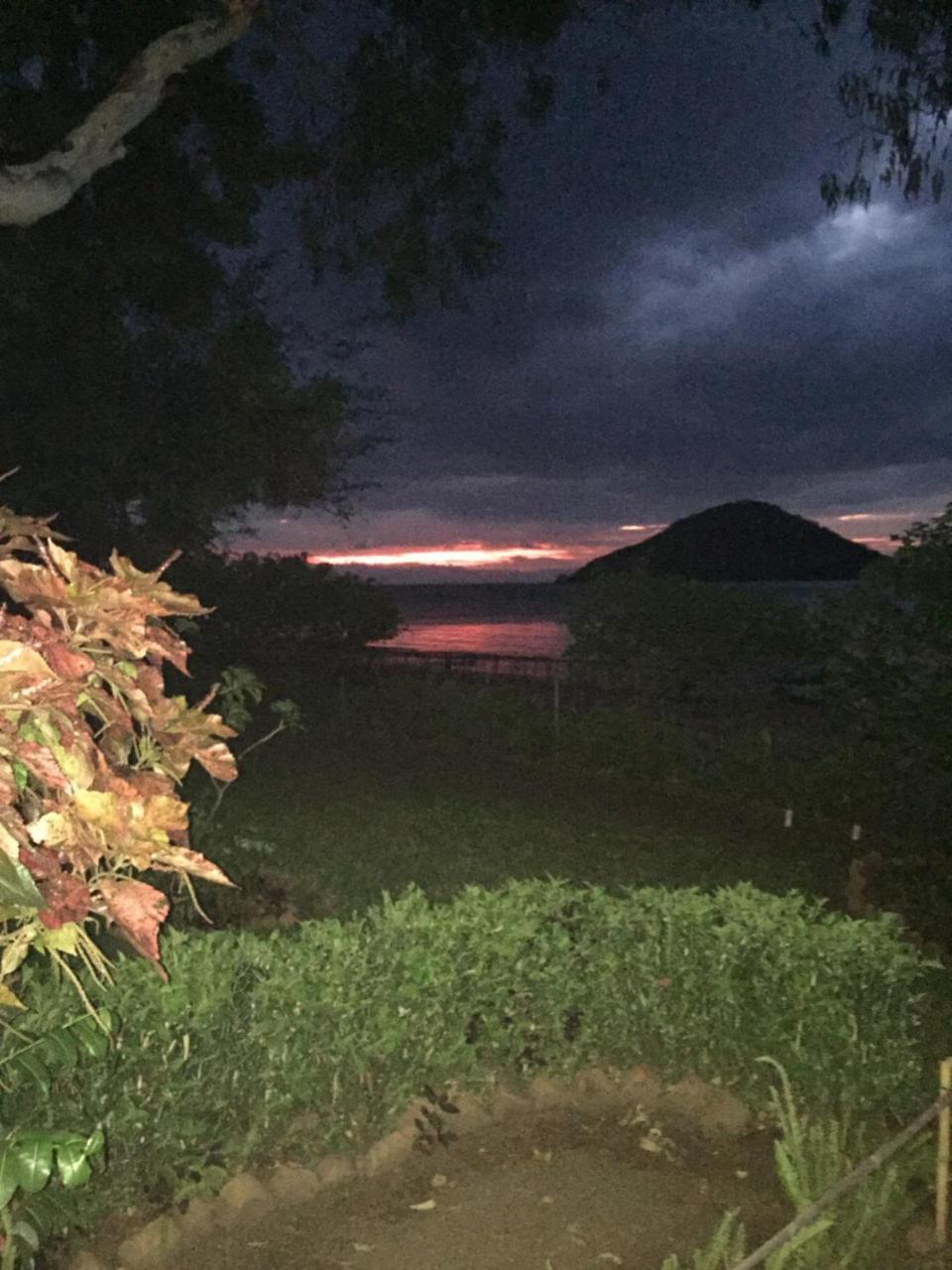 Cape Mac Lodge Cape Maclear 外观 照片
